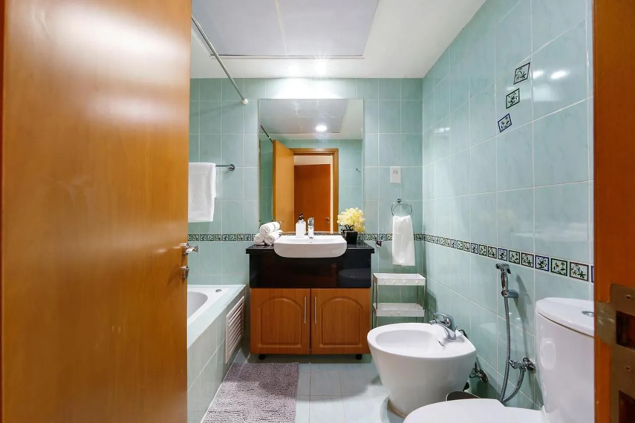 Delightful 2Br In Damac Waves - 10 Min Walk2Beach Dubai